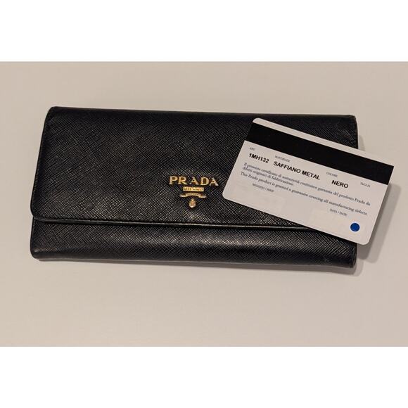 PRADA Black Saffiano Leather Wallet with Gold Zipper COA Card Included - Picture 9 of 16